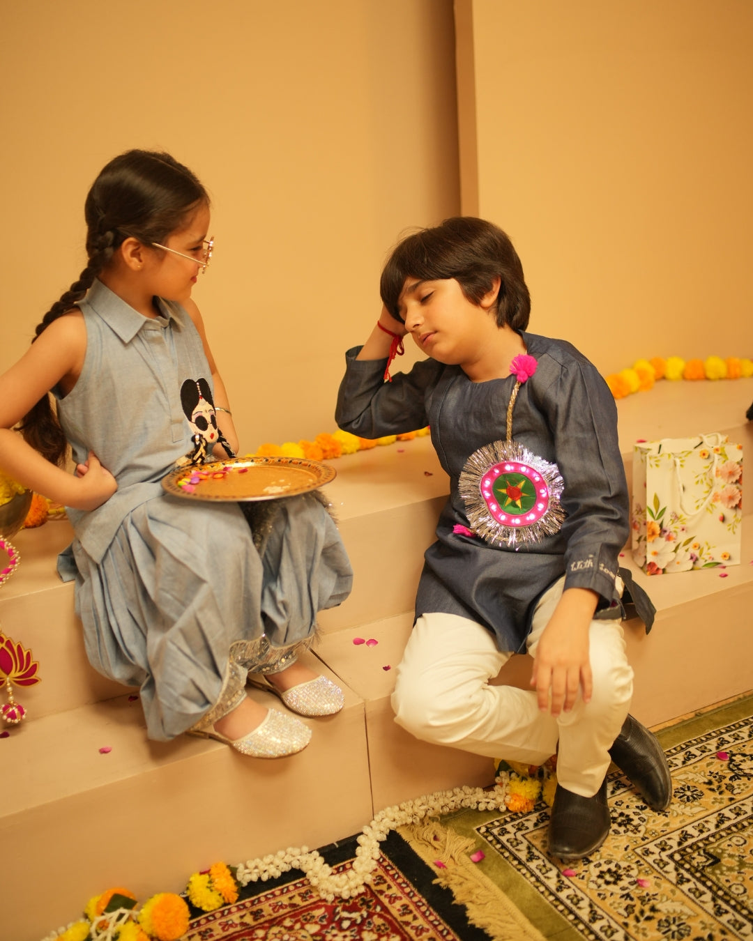 LED RAKHI KURTA SET